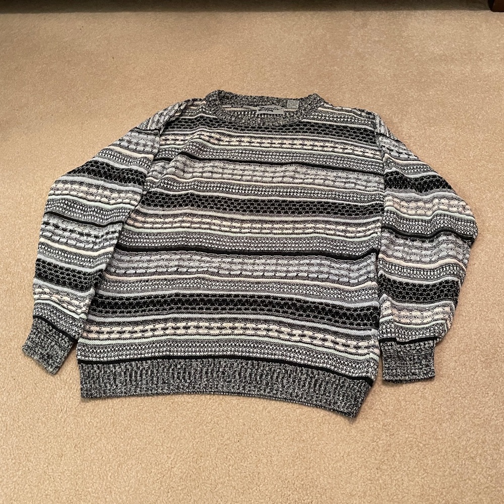 Vitnage Men's Medium Zeppelin Pastel Striped Honey Comb Pattenred Sweater
